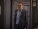 "Пассажир": Лиам Нисон на новых постерах фильма