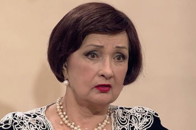 Зинаида Кириенко - Биография