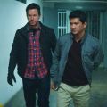 Русский трейлер экшена «22 мили» с Ико Ювайсом и Марком Уолбергом