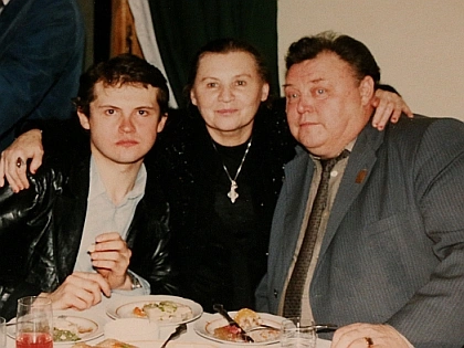 Вячеслaв Невинный (млaдший) — биография, личная жизнь, фото, новости, фильмы, фильмография, жена, родители, сейчас 2025 - 24СМИ - Биография