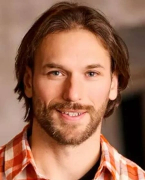 Сергей Шишков — биография, личная жизнь, фото, новости, актер, фильмография, родители, рост, модель 2025 - 24СМИ - Биография