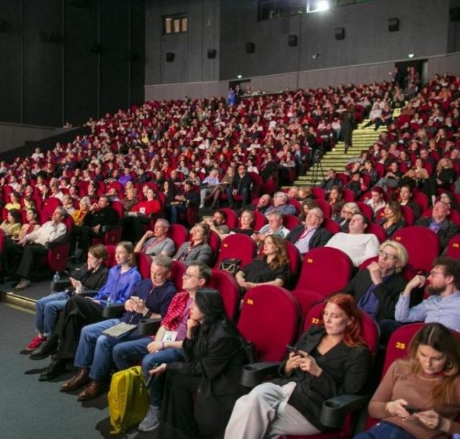 Российский кинобизнес 25/26: в питч-сессию #Поиск вошло 6 проектов - «Новости кино»