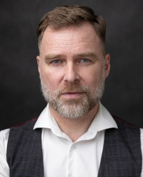 Вячеслав Шатненко — биография, личная жизнь, фото, новости, актер, Оренбург, театр, фильмография, образование 2026 - 24СМИ - Биография