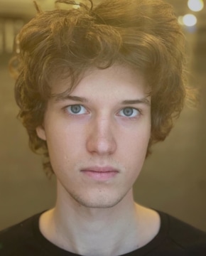 Артем Ляшенко — биография, личная жизнь, фото, новости, актер, театр, фильмография, «Желаю славы» 2026 - 24СМИ - Биография