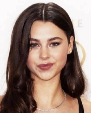 Бо Гадсдон — биография, личная жизнь, фото, новости, британская актриса, фильмография, возраст, семья 2026 - 24СМИ - Биография