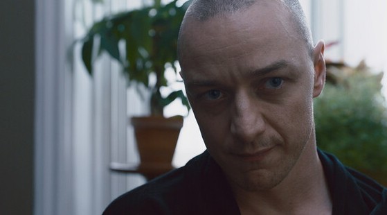 Четыре фильма про Людей Икс, а стабильнее всего Макэвою платят за дешёвый триллер Шьямалана: вот вам и большие франшизы - Новости кино